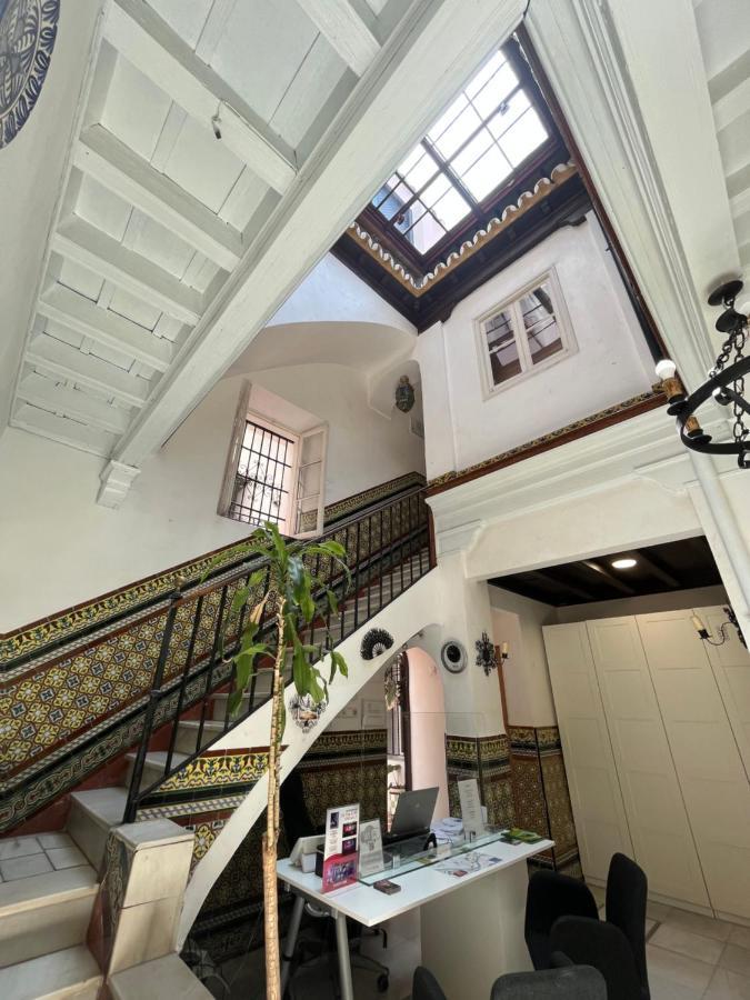 Hostal Atenas Seville Luaran gambar