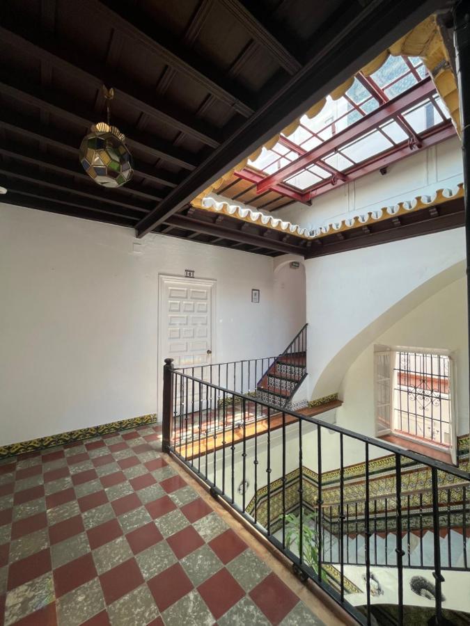 Hostal Atenas Seville Luaran gambar