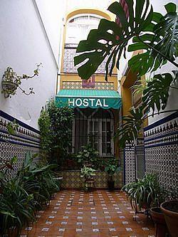 Hostal Atenas Seville Luaran gambar